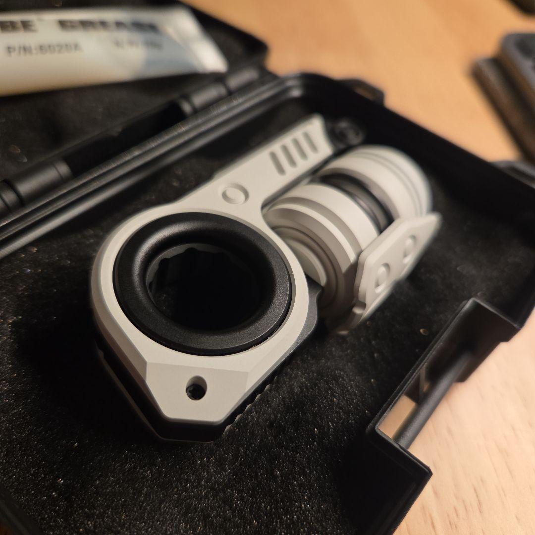 GoBiggeR Sinian Aluminum フィジェットトイ