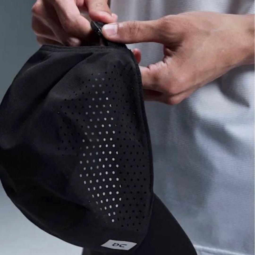 【新品/希少】on 黒 black 男女兼用 Lightweight キャップ