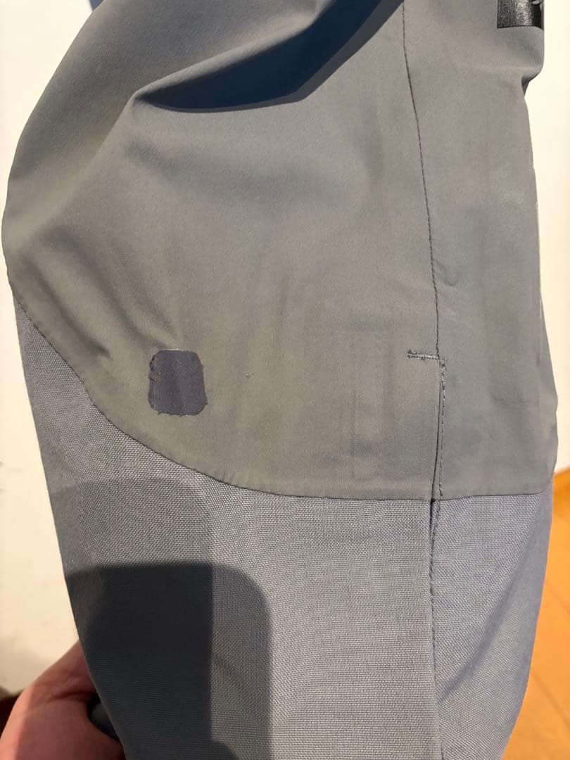 686 ビブパンツ GORE-TEX Stretch Dispatch Bib