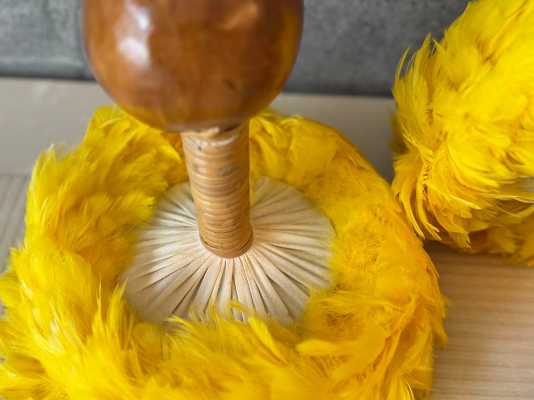 ウリウリ　フラダンス　ウリウリ黄色