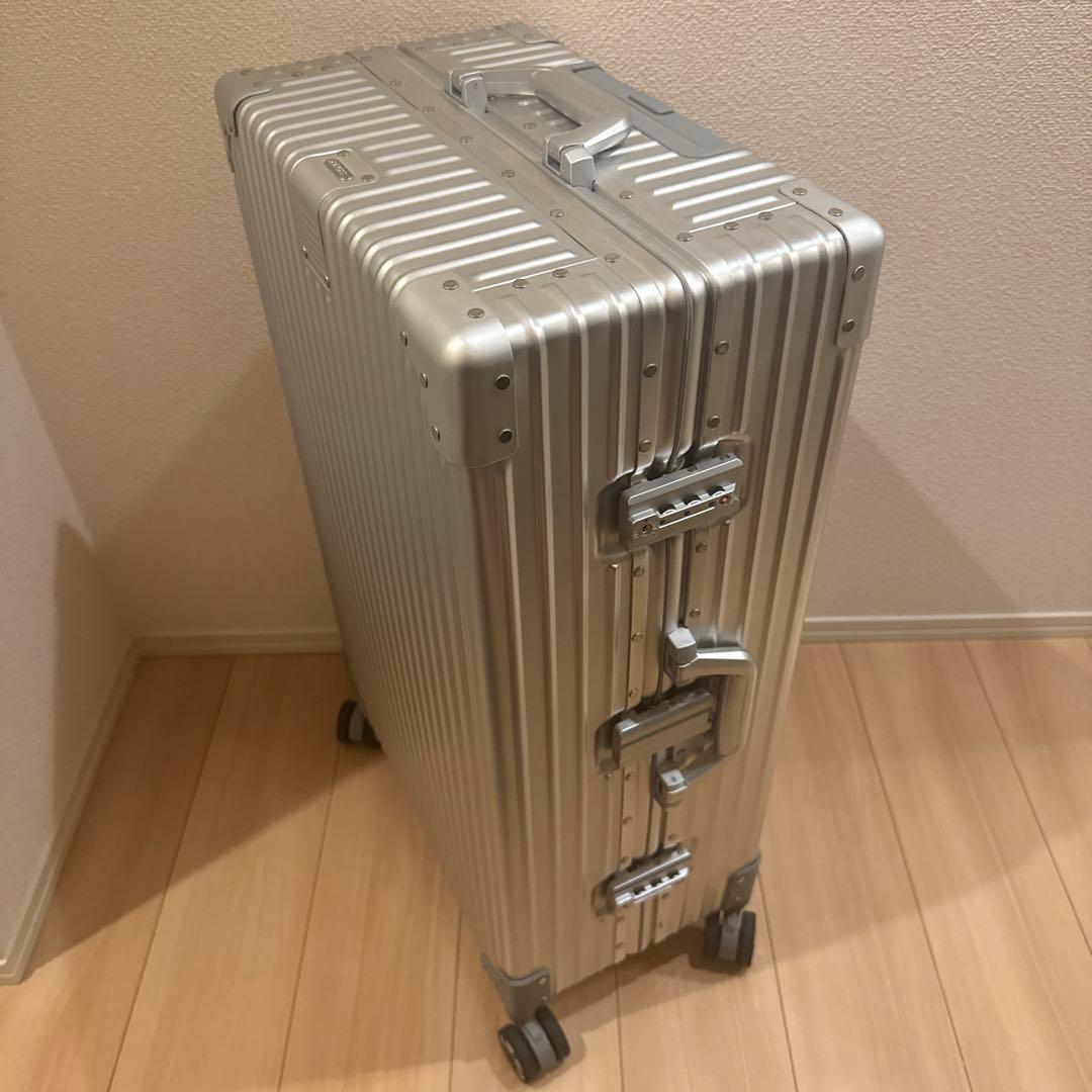 OUNCEアルミ合金 ボディスーツケース サイズ 70L 7泊〜8泊　シルバー