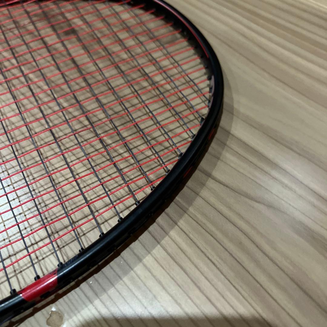 ASTRO CONTROL 88 バドミントンラケット 黒赤