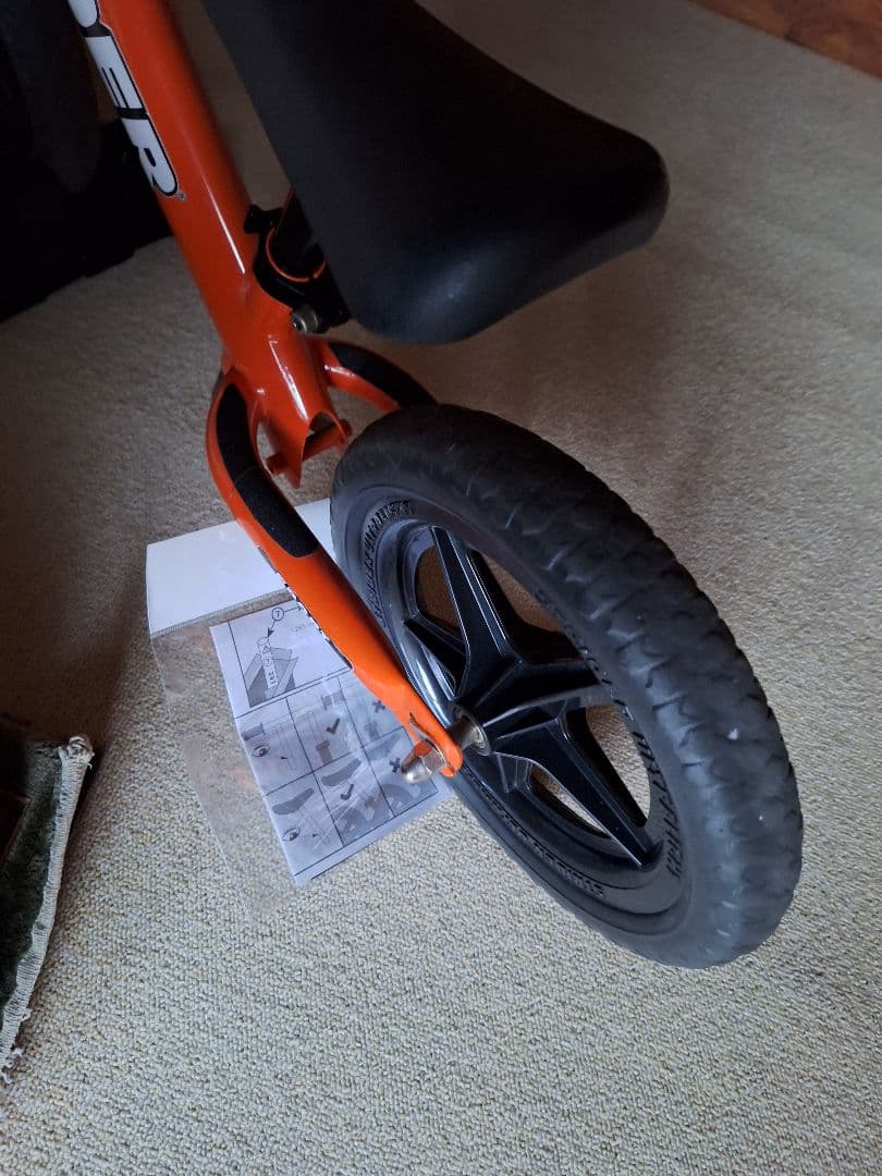 STRIDER ストライダー バランスバイク 12インチ オレンジ