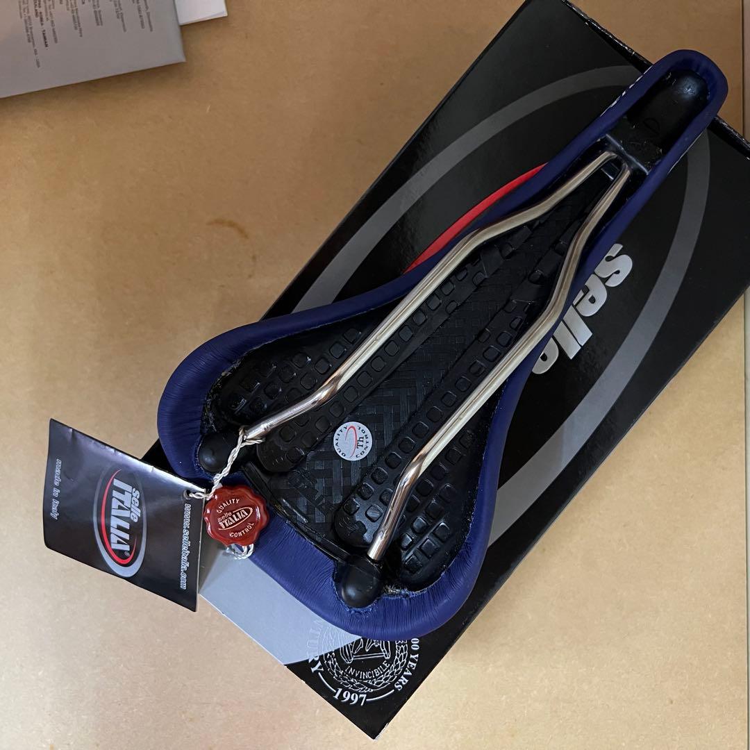 新品未使用 ブルー Selle Italia FLITE TITANIUM