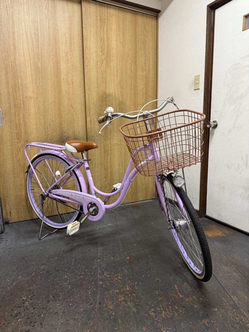 中古車　女の子用　24インチ　LEDオートライト　美品