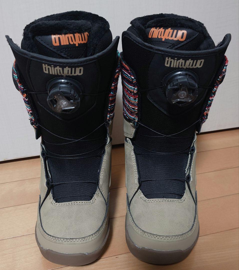 期間限定出品　thirtytwo 32　LASHEDDOUBLEBOA　ブーツ