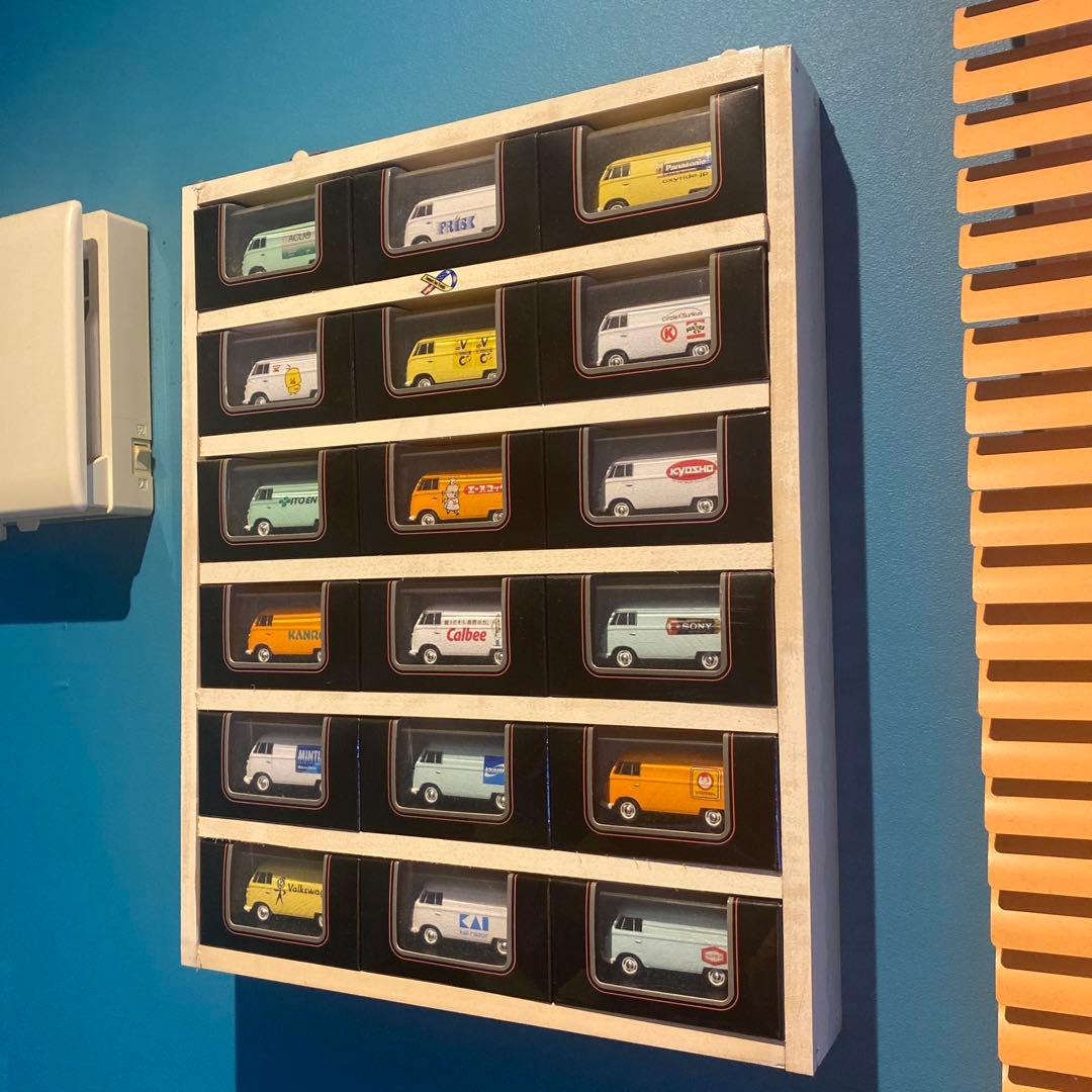 企業ロゴ入りミニカーセット 16台　ワーゲンバス