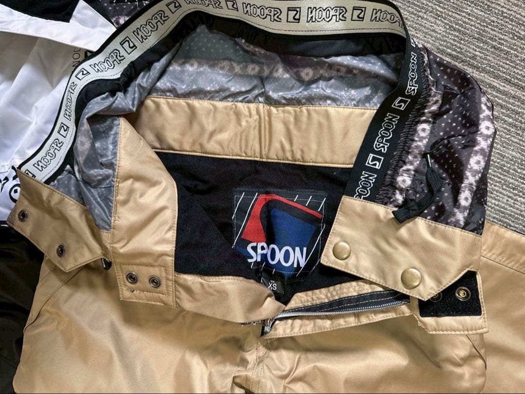 spoon スプーン　スキーウェア　xs