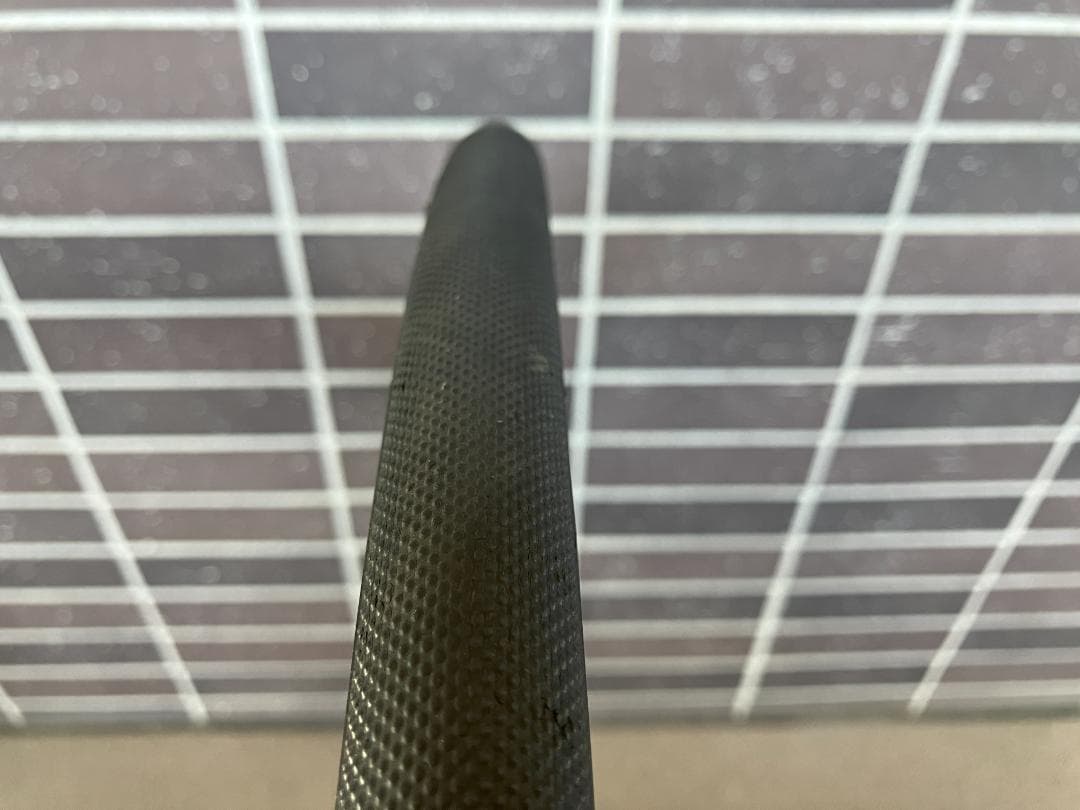 リア：中華カーボン　フロント：SHIMANO WH-7701　チューブラー