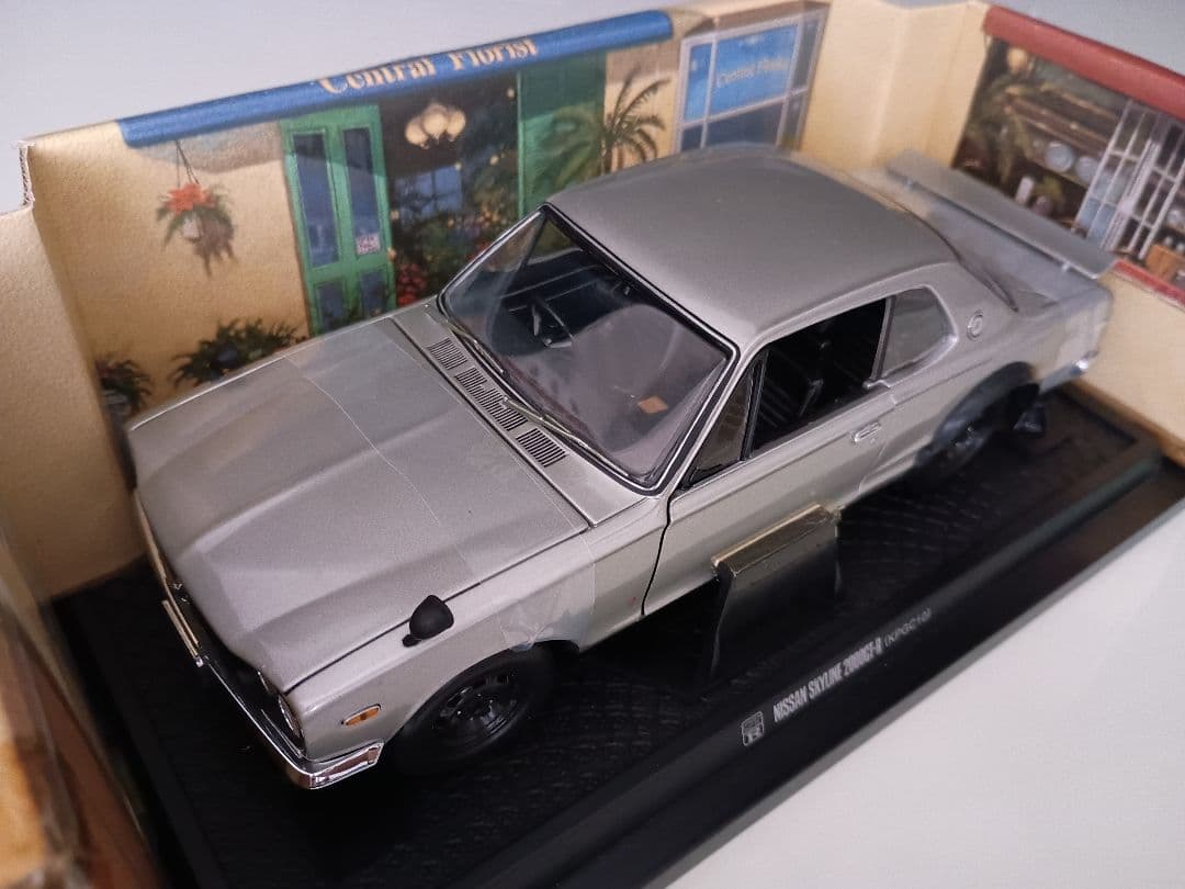 京商 日産 ニッサン スカイライン 2000GT-R KPGC10 1/18