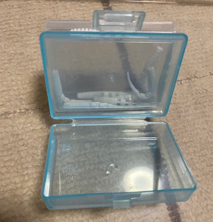 100均で作るワーム ボックスの作り方