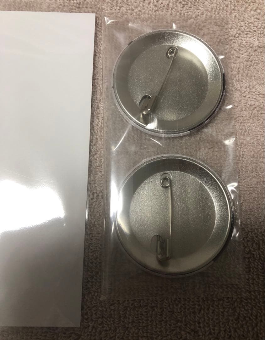 文豪ストレイドッグス　フィギュア　特典　缶バッジ　15歳　アニメイト　3点セット