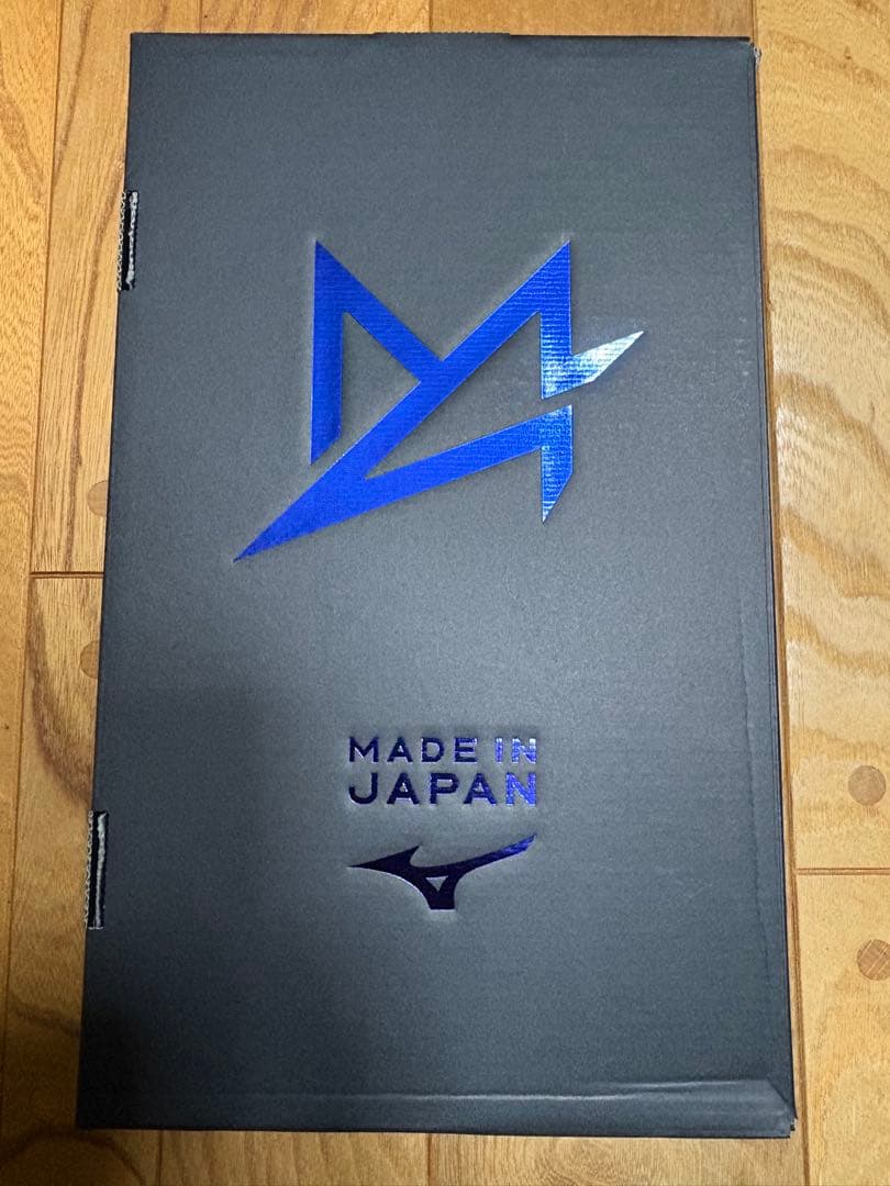 新品　激レア　超限定品　ミズノ　ミズノ アルファ 3 JAPAN 27.5cm