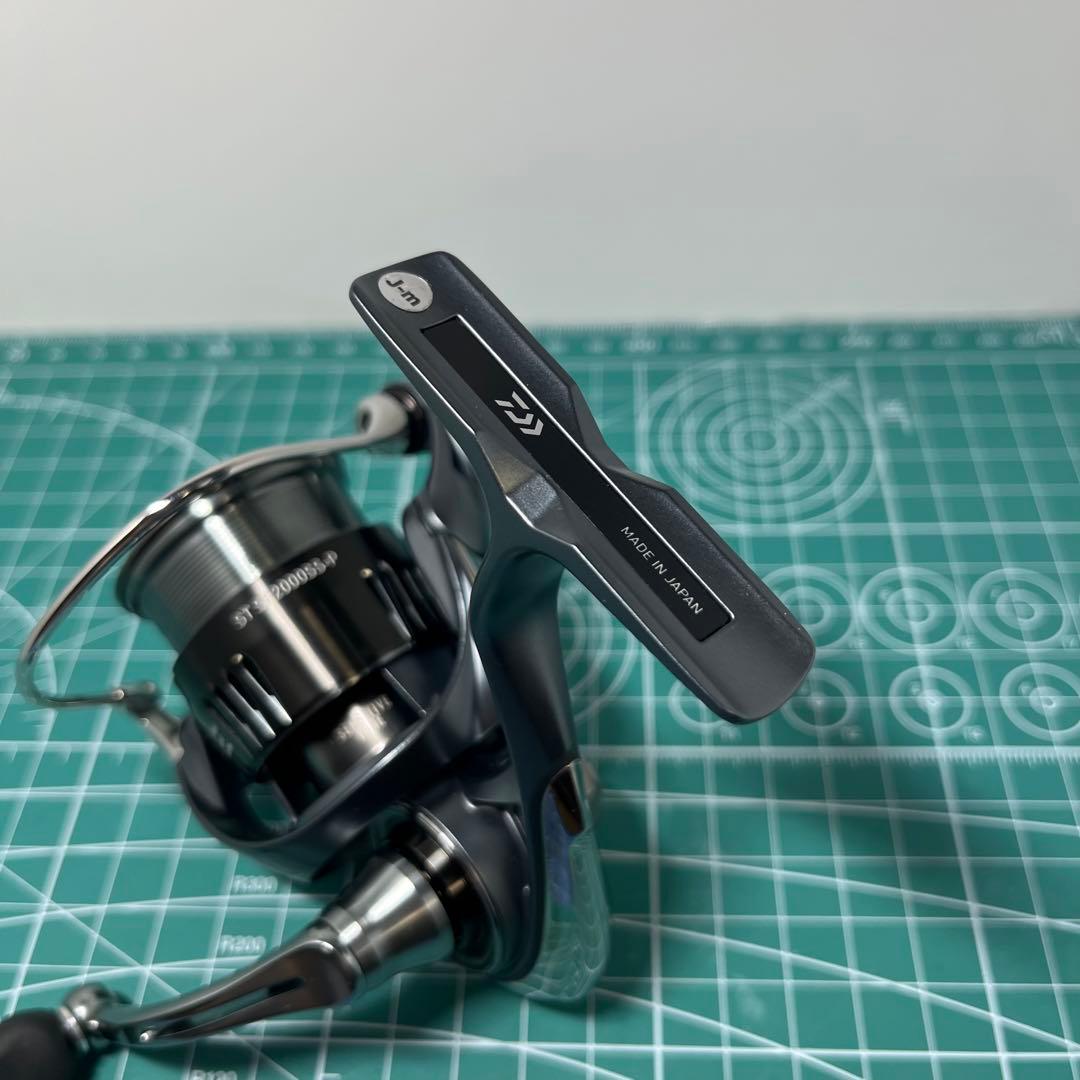 ダイワ 23エアリティ ST SF 2000SS-P