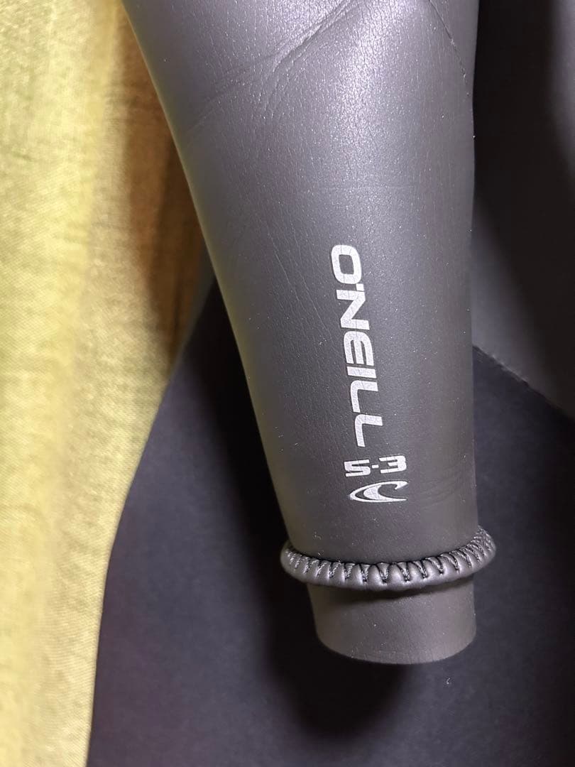 オニールセミドライ5x 3mm MLサイズ美品 1年前に正規新品購入使用数回