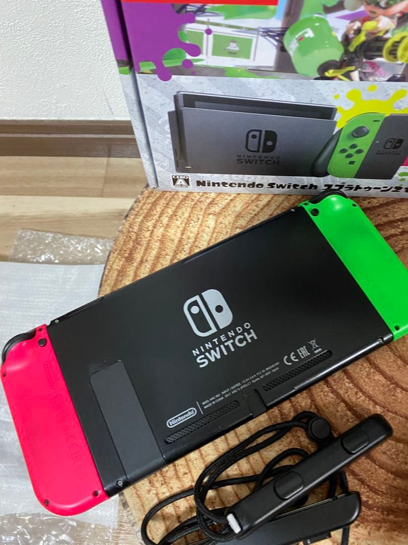 Nintendo Switch ニンテンドースイッチ本体　スプラトゥーンカラー