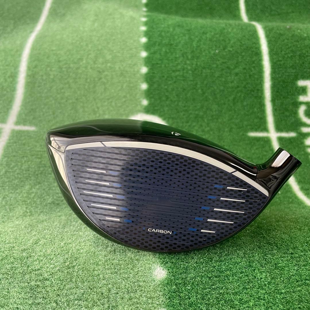 テーラーメイド Qi10 ドライバー　ヘッドのみ ヘッドカバー付き