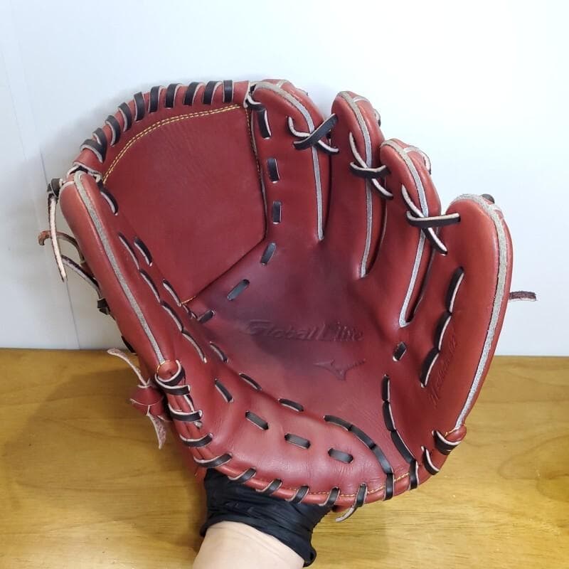 ミズノ グローバルエリート H02+ 限定モデル 良品 投手用 軟式グローブ