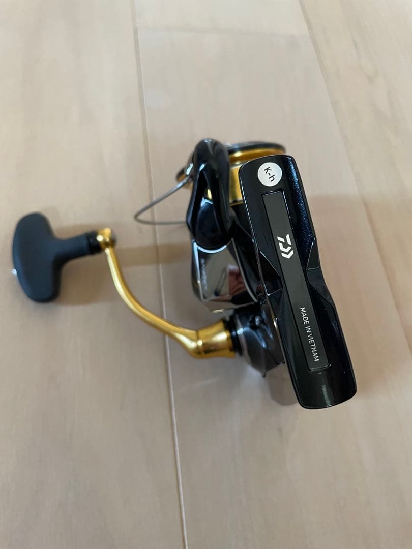 【新品未使用】　ダイワ 23レガリスLT3000-CXH