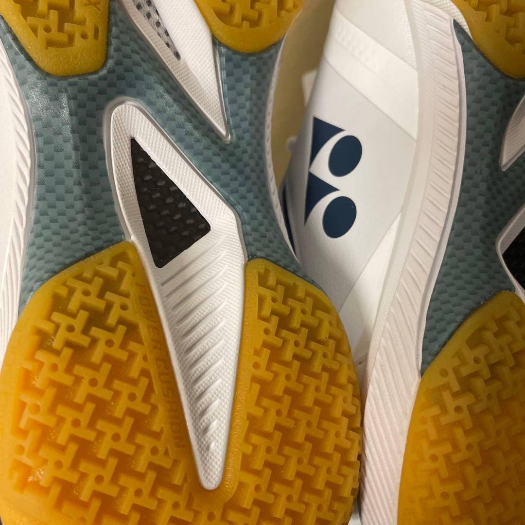 ヨネックス パワークッション65z 26cm