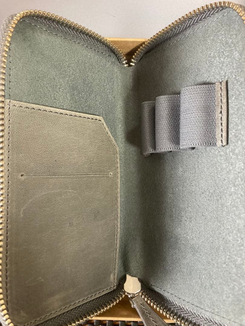ガレンレザー zipペンケース 3スロット