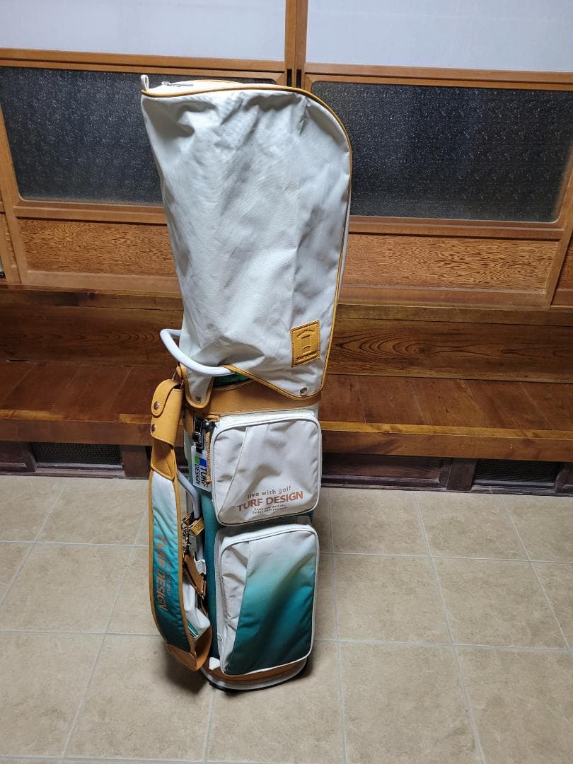 excess■ＴＵＲＦ ＤＥＳＩＧＮ ２０２４年 キャディバッグ