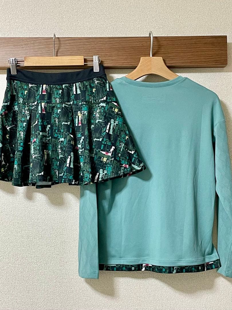 バボラ ウェア テニス シャツ スコート 2点セット Mサイズ