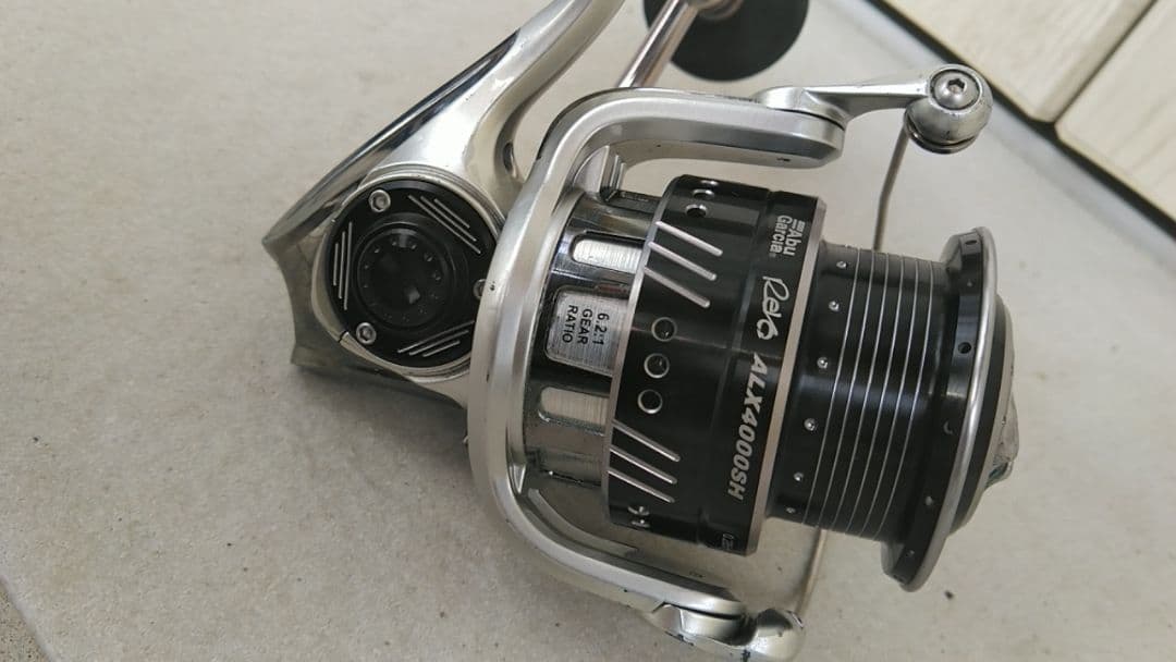 リール abu revo ALX4000SH