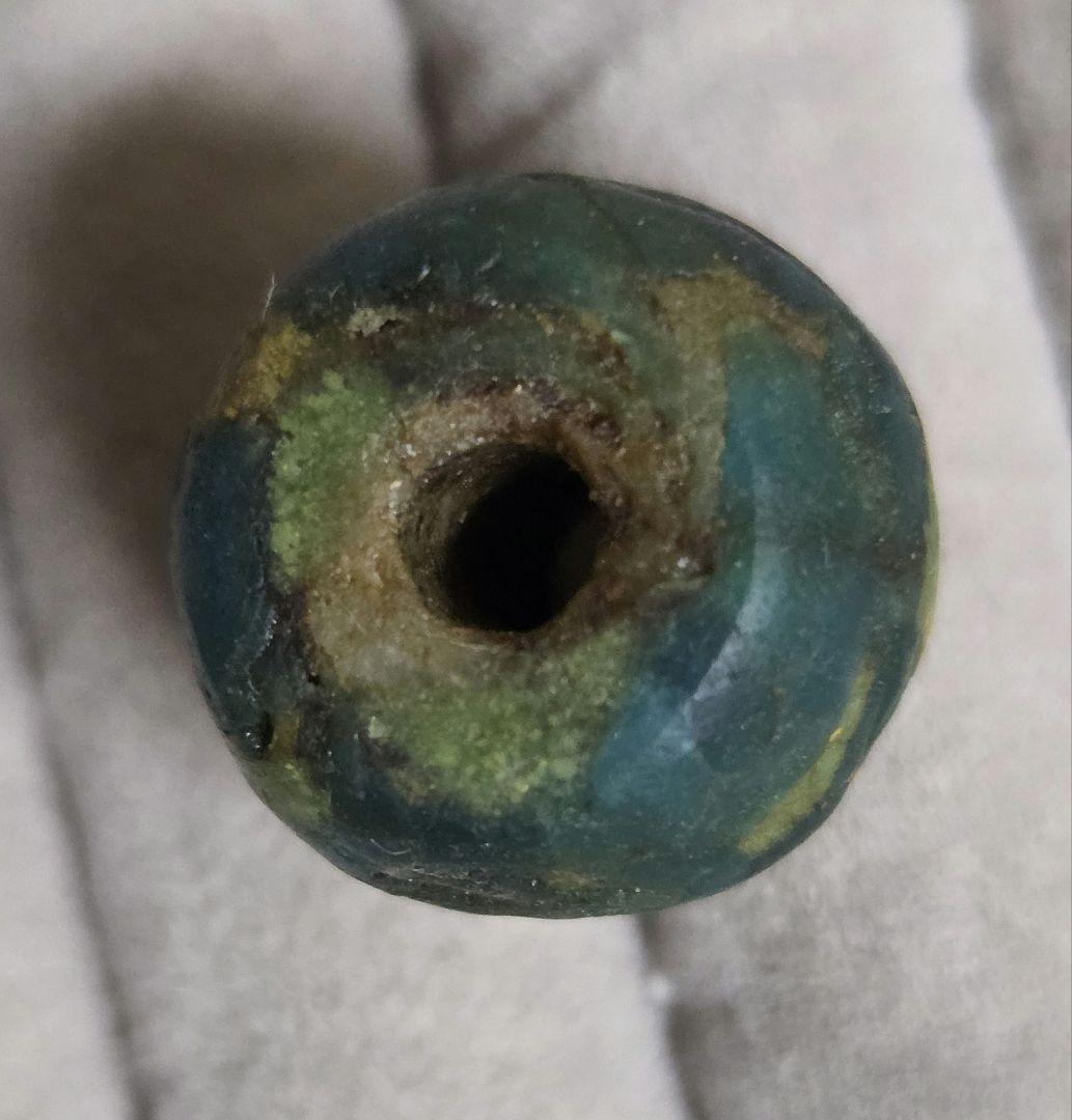 009　ビーズ　古代ジャワ玉　ジャワ島東部で出土　！