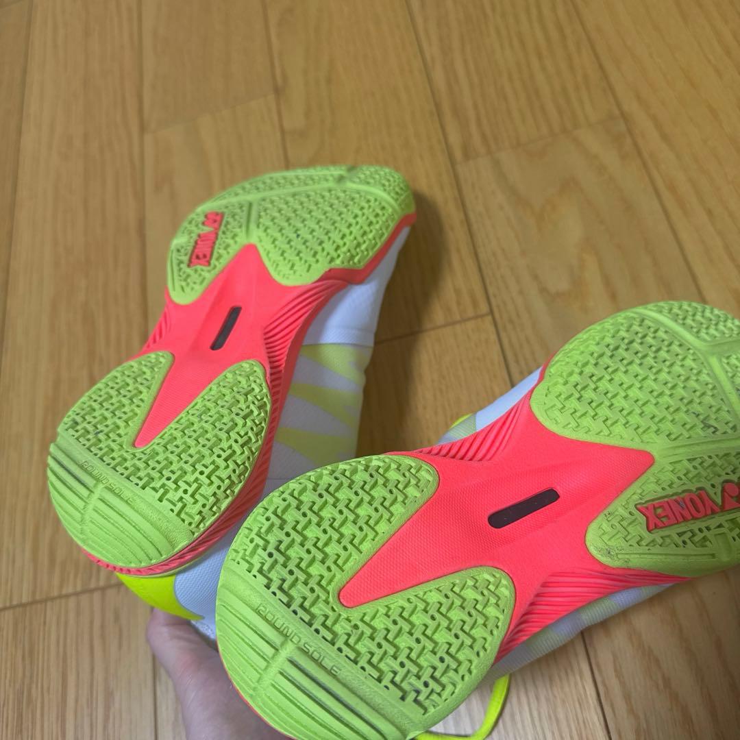 YONEX 24.5 シューズ バドミントン
