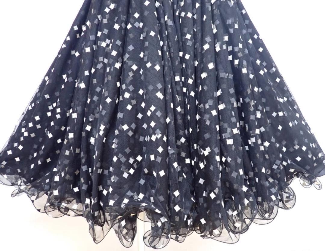 B1584★美品★M★黒/オフ白/ワンピース/スタンダードドレス☆社交ダンス