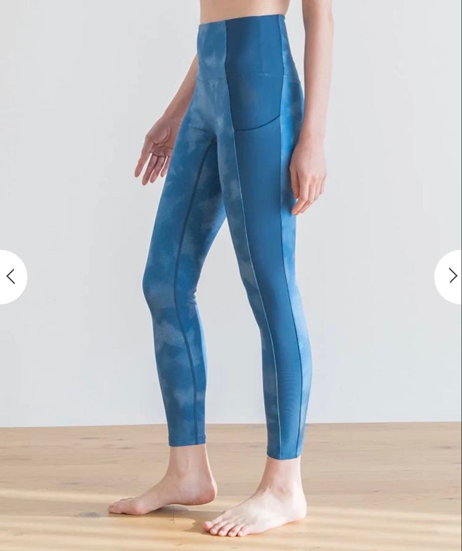 【未使用】【SUKALA】ドットプリント ヨガウェアセット タグ付き