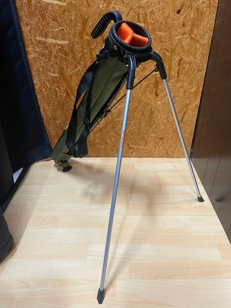 AVIREX オリーブグリーン キャディバッグ