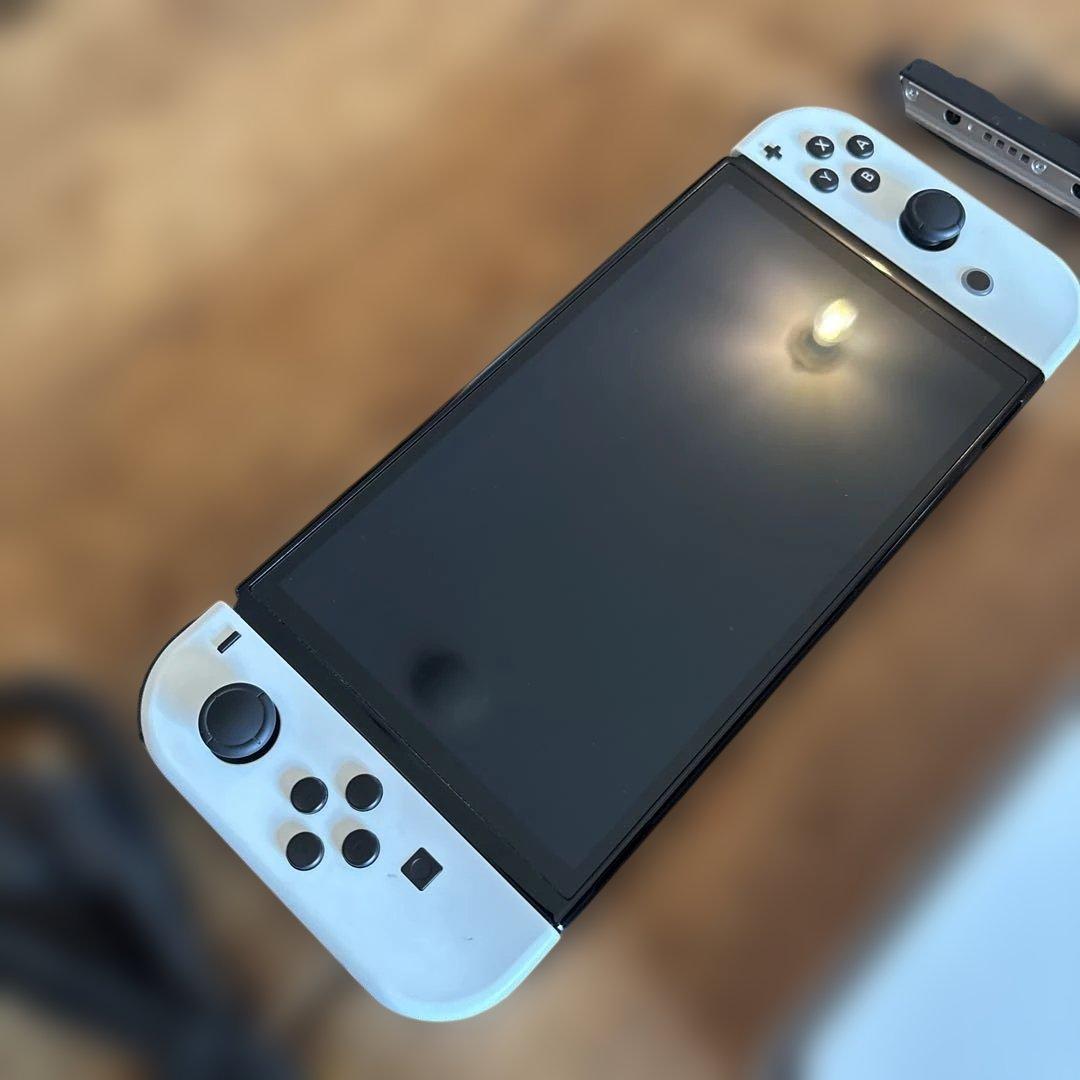 Nintendo switch 有機ELモデル 本体 付属品完備