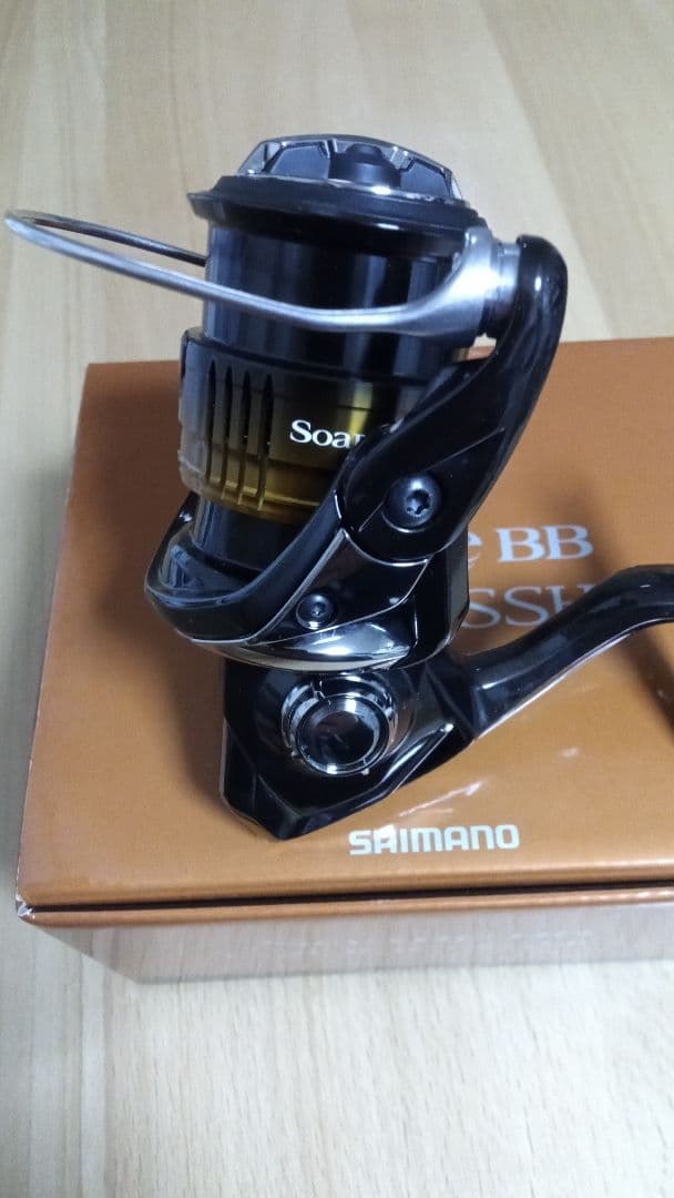 SHIMANO ソアレBB C2000SSHG　使用数回のみ美品　現行モデル